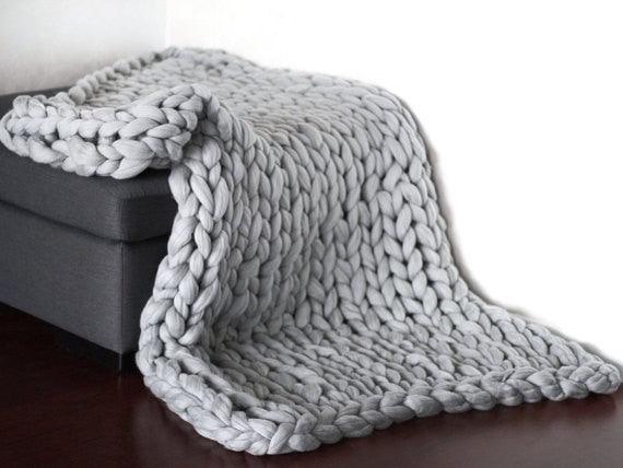 Chunky Knit Blanket - Vibeknects